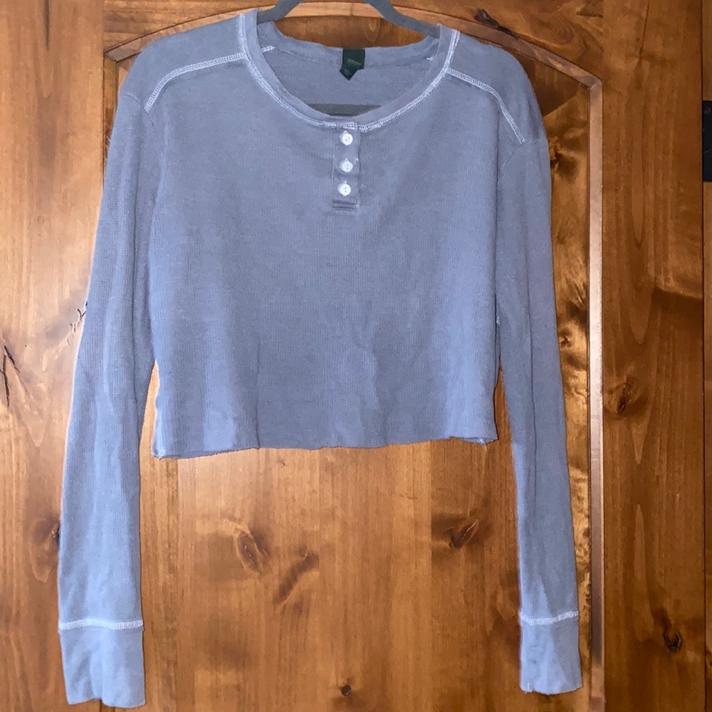 dark grey waffle shirt